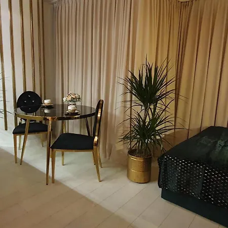 Diamond Class 2 Hanza Tower Apartman *